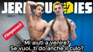 Gay che sono costretti a fare sesso mentre cercano di donare sperma